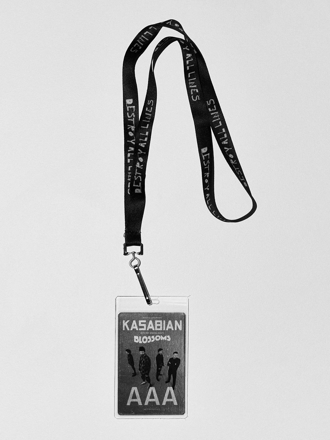 Neil Bedford photographer Kasabian Australia Tour 2025 black and white gig music photography and portraiture