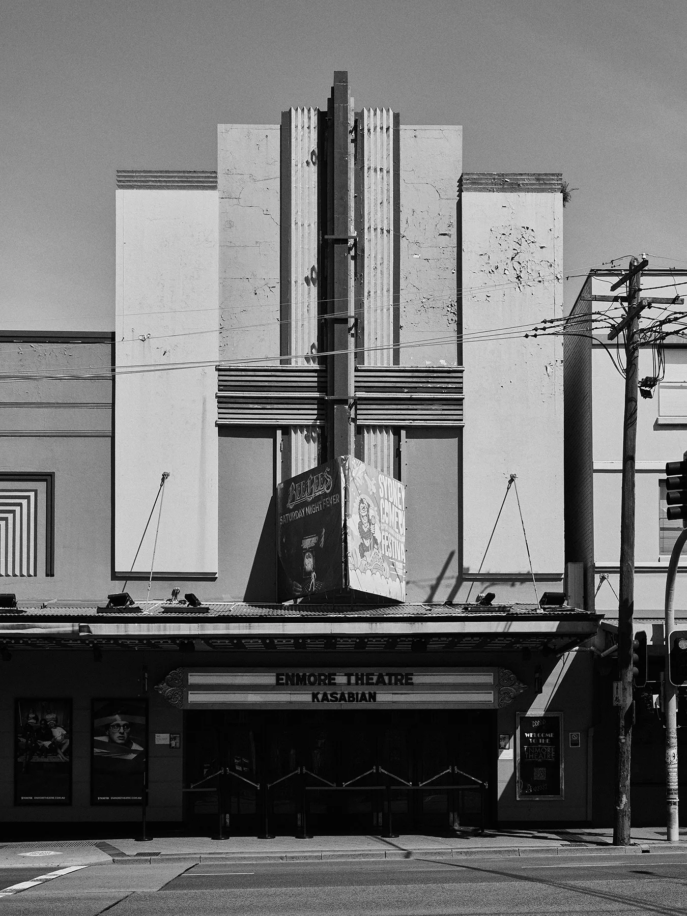 Neil Bedford photographer Kasabian Australia Tour 2025 black and white gig music photography and portraiture