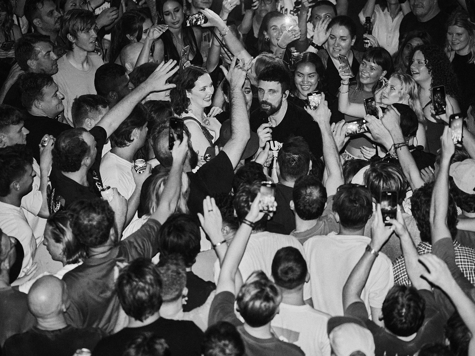 Neil Bedford photographer Kasabian Australia Tour 2025 black and white gig music photography and portraiture