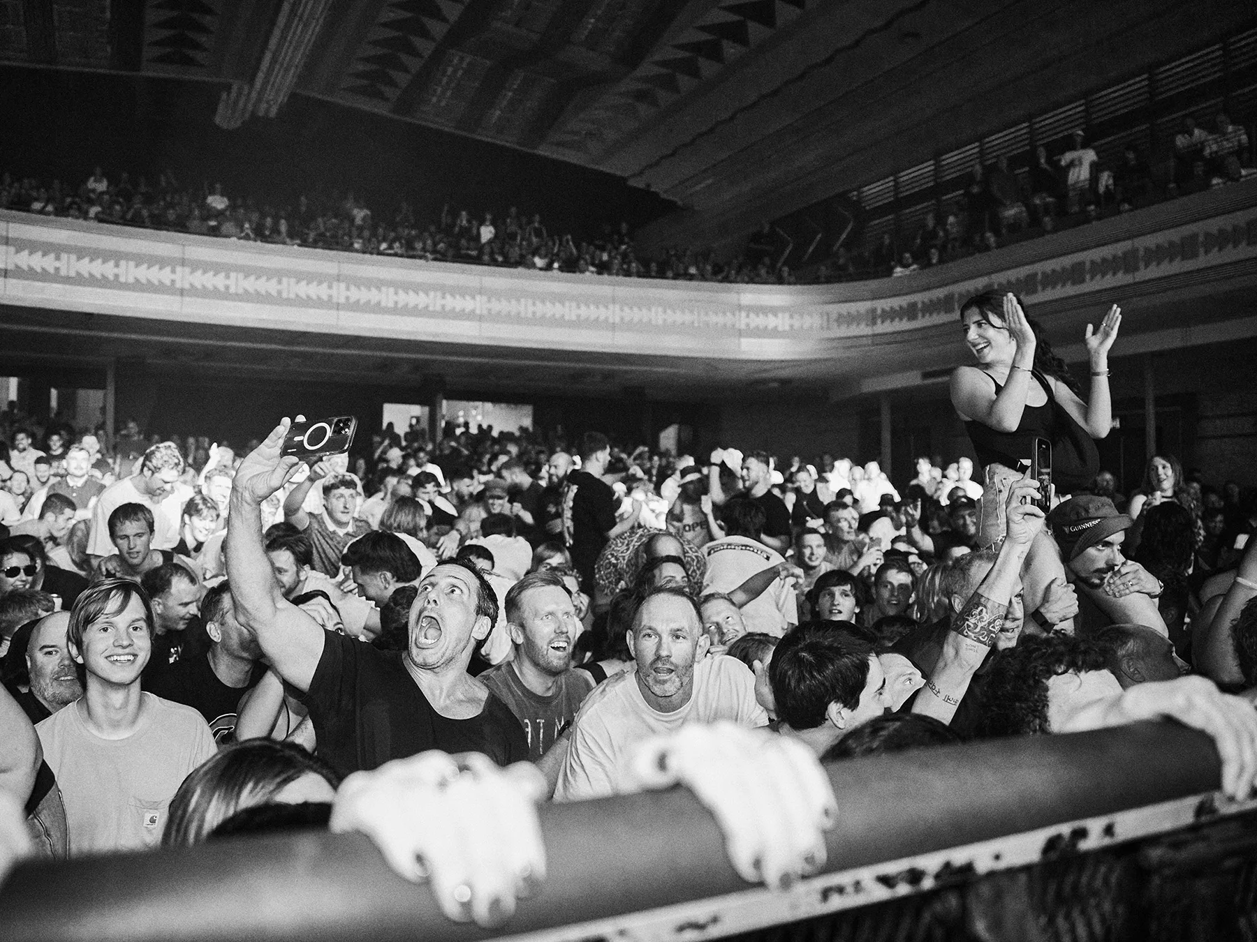 Neil Bedford photographer Kasabian Australia Tour 2025 black and white gig music photography and portraiture
